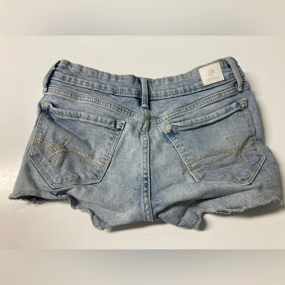 Denizen w26 shortie shorts light wash - Picture 7 of 8